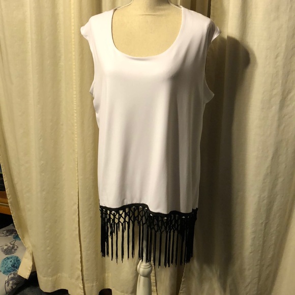 🌺3 for$20 NWT  GRACE ELEMENTS WOMAN 2X - Picture 2 of 5